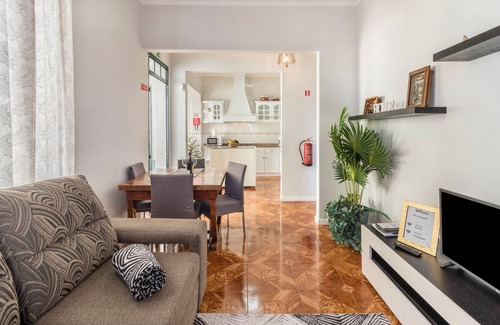 Canical Apartment | Villa "Home Away From Home" with Sea View