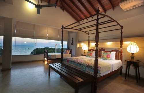 Negombo Hotel | Villa Hundira