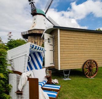 Kappeln Villa | Villa Hygge in Kappeln - Design Ferienwohnungen mit Saunawagen