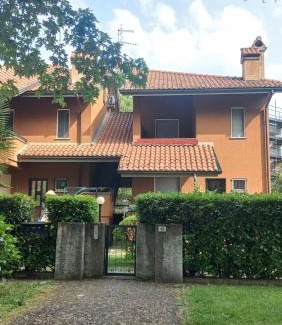 Arona House | Villa I Cigni Holidays Home