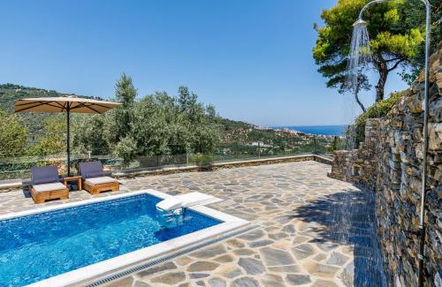 Skopelos Villa | VILLA IFIGENEIA SKOPELOS με πισίνα και υπέροχη θέα