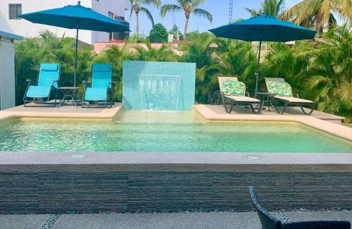 San Francisco House | Villa Iguana #5 Private beach house with a pool in San Pancho
