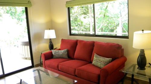 Parrita House | Villa Iguana - Great place & privacy with Jacuzzi & WiFi