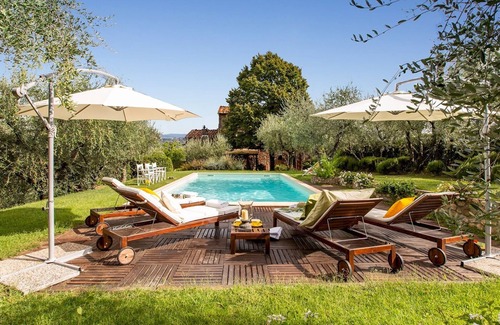 San Michele di Moriano Villa | Villa Il Colle di Moriano 8, Emma Villas