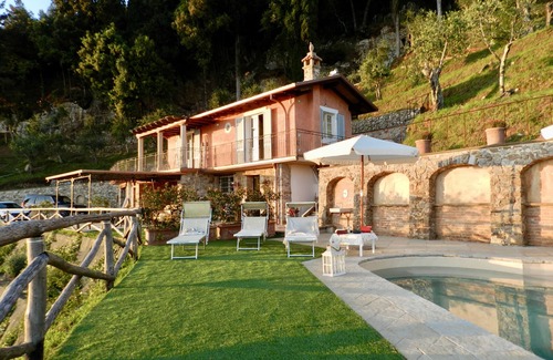 Camaiore Villa | Villa "Il Grillo", privacy in the hills, private pool and panoramic view.