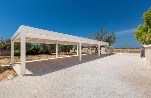 San Pietro in Bevagna Villa | Villa Il Suono del Mare by BarbarHouse