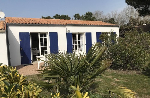 Domino Villa | Villa Île d'Oleron DOMINO (with fiber internet) 400 M FROM THE BEACH)