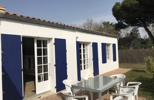 Domino Villa | Villa Île d'Oleron DOMINO (with fiber internet) 400 M FROM THE BEACH)