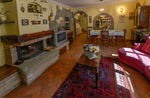 Cortona Villa | villa immersa nel verde con vista mozzafiato
