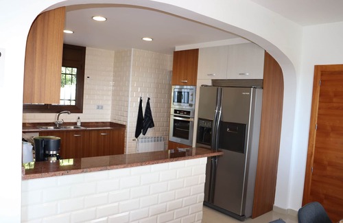 Calonge Villa | Villa in beautiful location with sea views, heated pool, high-speed WIFI