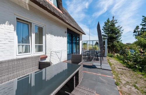 Municipality of Ameland Villa | Villa in Buren near Sea and Dunes