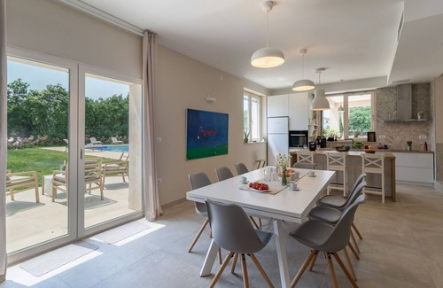 Butkovici Villa | Villa in Butkovici with Pool near Pula