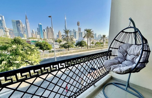 Al Satwa Villa | Villa in downtown - sky view