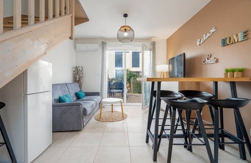 Serignan Villa | Villa in France near Beach & Heated Pool