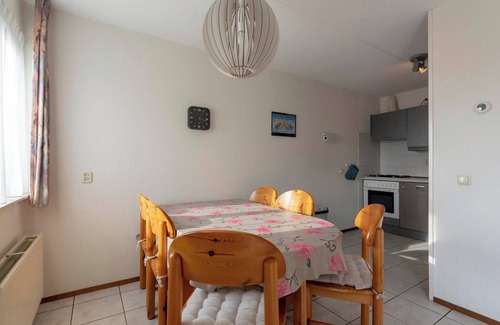 Julianadorp aan zee Villa | Villa in Julianadorp near Sandy Beach