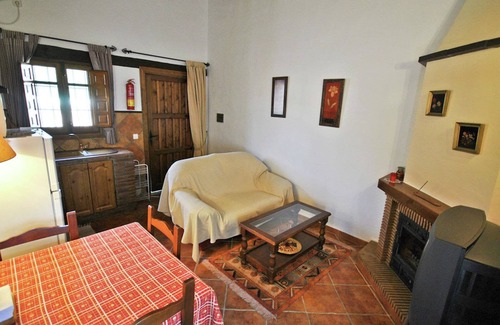 Alfarnatejo Cottage | Villa in Málaga with Stunning Views