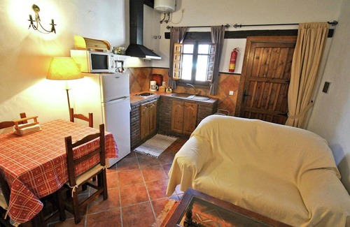 Alfarnatejo Cottage | Villa in Málaga with Stunning Views