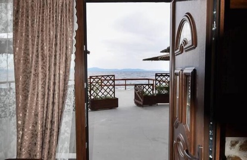 Volos Villa | Villa in Malaki in Sea With PlayGround