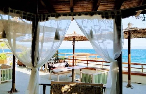 Volos Villa | Villa in Malaki in Sea With PlayGround