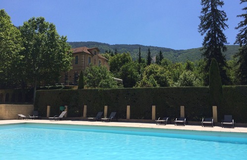 Montbrun-les-Bains Apartment | Villa in Montbrun near Lake and Sea