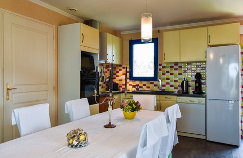 Kerherou Villa | Villa in Moëlan-sur-Mer with Pool near Beach