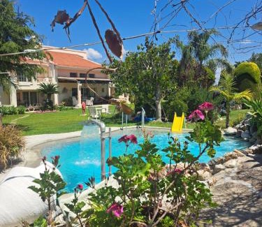 Tingaki House | villa in paradise