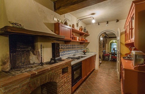Vorno Villa | Villa in Pisa with 7 bedrooms sleeps 14