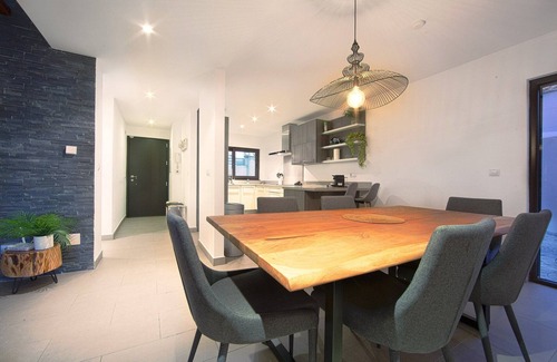Urbanizacion Costabella Villa | Villa in Spain near Beach & Private Pool