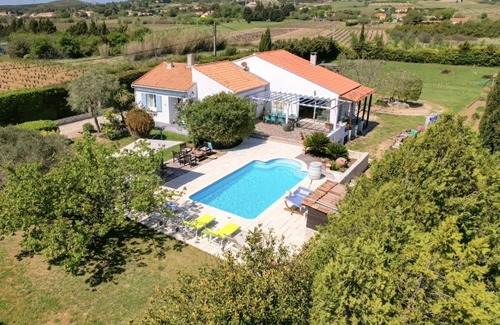 Martigues Villa | Villa in the countryside near the sea, pool, around Sausset les Pins