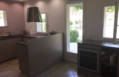 Meyreuil Villa | Villa in the countryside 10 mins from Aix-en-Provence in a very quiet location