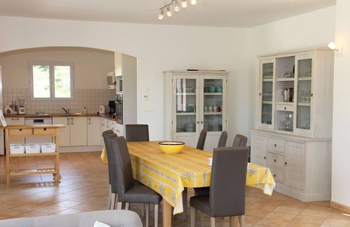 Simiane-la-Rotonde House | Villa in the countryside with heated pool