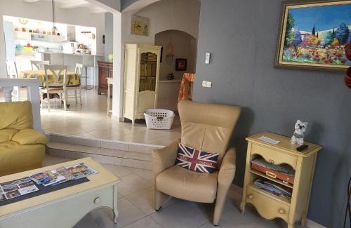 Vidauban Villa | Villa in Vidauban with Pool and BBQ Terrace