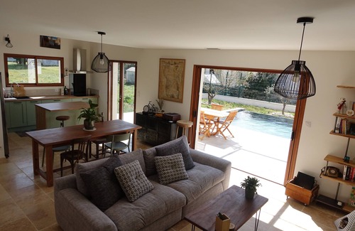 La Calmette Villa | Villa Indépendante Tout Confort, Piscine Privée