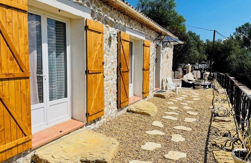 Le Luc Villa | Villa independent "Les Aloes"