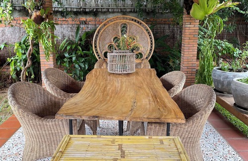 Kampot Villa | Villa individuelle climatisée avec piscine et jardin exotique à Kampot Cambodge