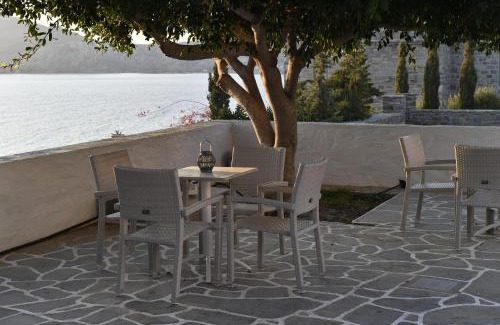 Naousa Apartment | Villa Irini