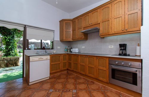 Adeje Villa | Villa Isabel by Tenerife Villas Online