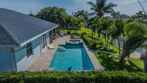 Trafalgar House | Villa Island Breeze