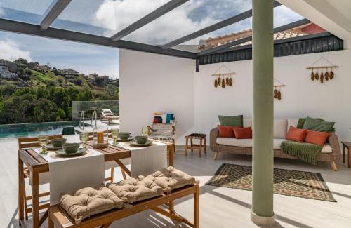 Calheta House | Villa Island Roots by An Island Apart
