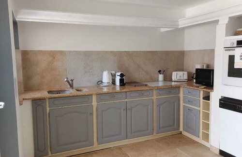 Preconil Villa | Villa Isollela