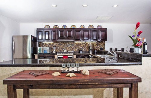 Playacar Fase I House | Villa Izcalli by PRP