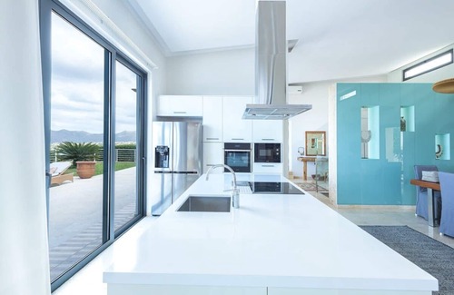 Kalathas Villa | Villa Jamila by Cura Villas Collection