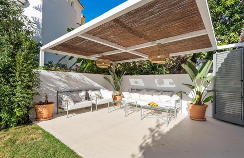 Golden Mile Villa | Villa Jasmin