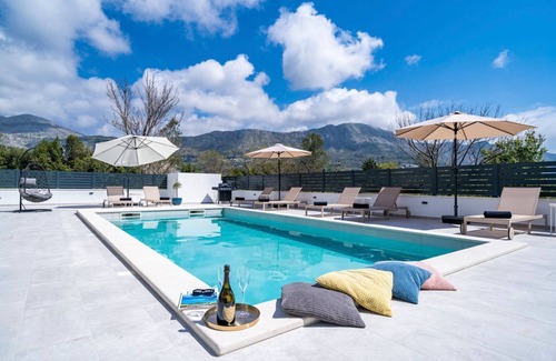 Zupa dubrovacka Villa | Villa Jasminka - Four Bedroom Villa, Sleeps 8