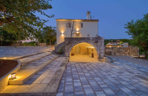 Nenadici Villa | Villa Jerini Main House
