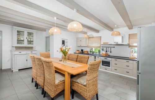 Visnjan Villa | Villa Jona - Lovely villa with private pool, playroom and outdoor playground for kids