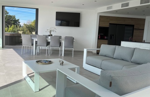Le Rayol Villa | Villa Joya, contemporary, exceptional sea view