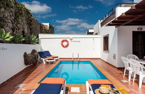 Los Mojones Villa | Villa Julianne 3: Heated Private Pool, Walk to Beach, A/C, WiFi