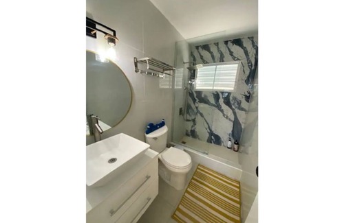 Cabo Rojo House | Villa Julieta! Lovely 2 bedroom apartment, Combate