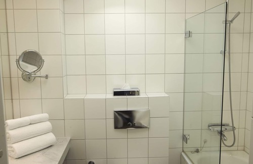 Ladugardsgardet Hotel | Villa Källhagen